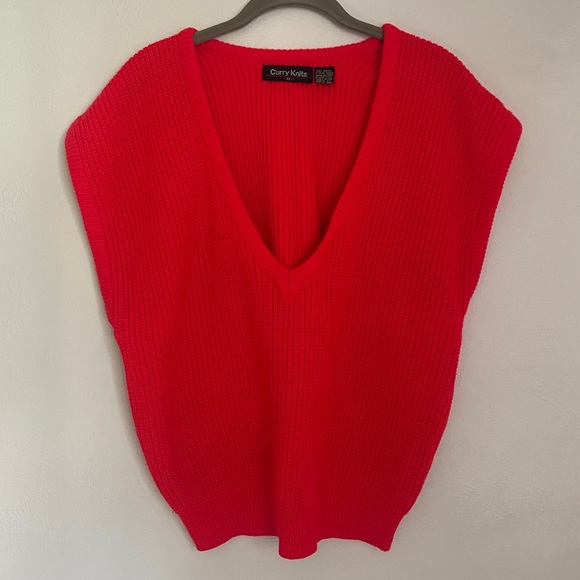 Curry Knits Red Sweater Vest - Picture 2 of 7